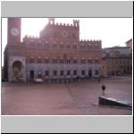 Another view of the bowl-shaped plaza